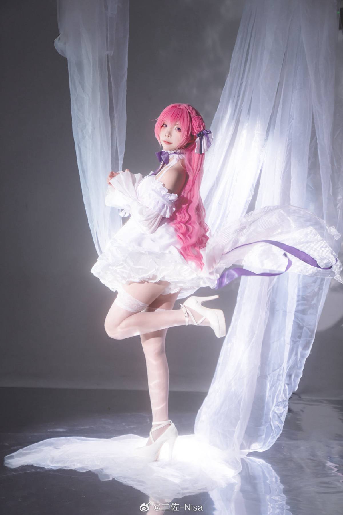 「nikke:胜利女神」桃乐丝 cosplay